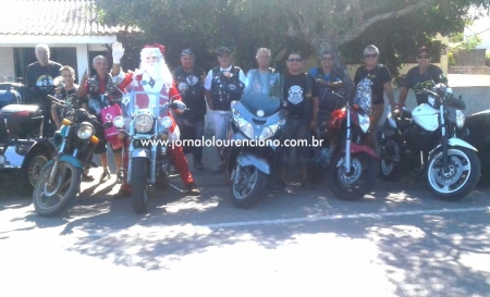 Moto Grupo ¨Piratas da Lagoa¨ e amigos realizou ação de Natal