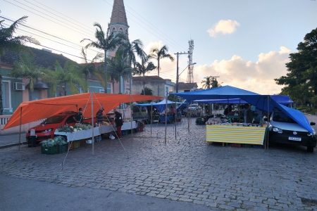 Feira da praça acontece nessa sexta-feira (24)