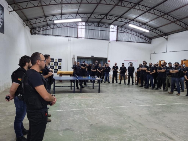 Agentes de São Lourenço com 1ª DP Pelotas desarticulam organização criminosa de estelionatários de Passo Fundo