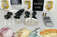 Polícia Civil prendeu homem de 33 anos por tráfico de drogas na Lomba