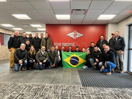 COOPAR/POMERANO EM MISSÃO INTERNACIONAL