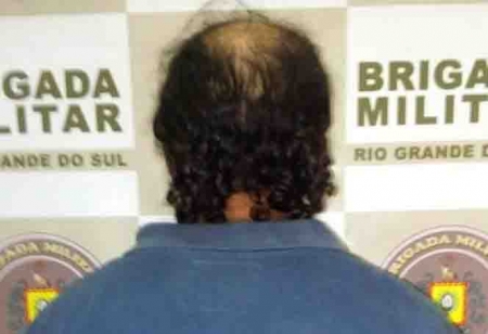 Brigada Militar prende homem por tentativa de roubo de veículo na rua Mariz e Barros