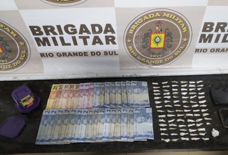 Força tática efetua prisão por tráfico de drogas em Camaquã