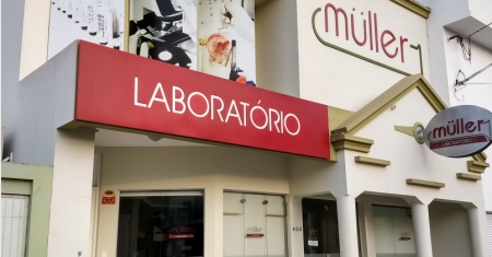 Laboratório Müller recebe mais um selo de Qualidade