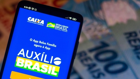 Auxílio Brasil começa a ser pago nesta sexta-feira (10)