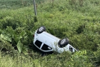 Veículo capotou na BR 116 em São Lourenço do Sul