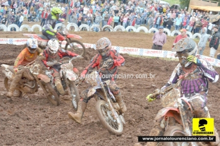 Veloterra e Motocross amador em Picada das Antas neste domingo