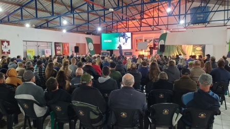 COOPAR/POMERANO realizou o 2° Seminário do Leite