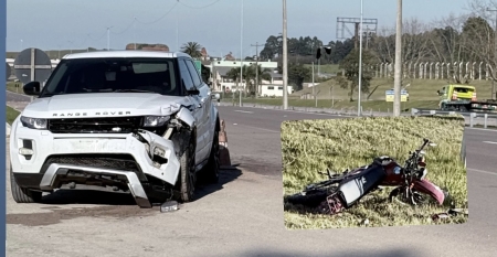 Acidente em carro e moto na BR 116 próximo ao trevo de São Lourenço do Sul