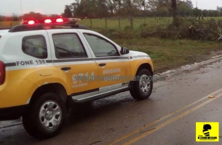 PRE persegue veículo que realizou manobra e saiu em fuga 