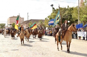 Reunião definiu regras para o Desfile Farroupilha