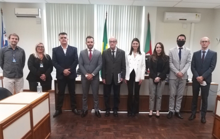 Presidente do TRE do RS visitou o Cartório Eleitoral da 80ªZE e o Fórum de São Lourenço do Sul