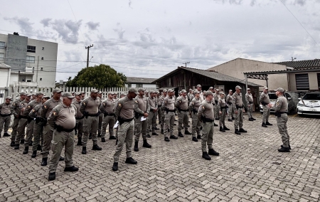 Comandante do 30ºBPM recebe efetivo que atuará na 55º Operação Golfinho 2024/2025