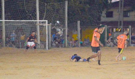 Terceira rodada do Campeonato Praiano será disputada nesta terça-feira