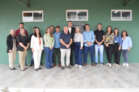 Comunidade de Turuçu recebe duas novas farmácias municipais