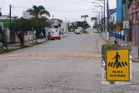 Elevada foi instalada na rua Júlio de Castilhos esquina Humaitá