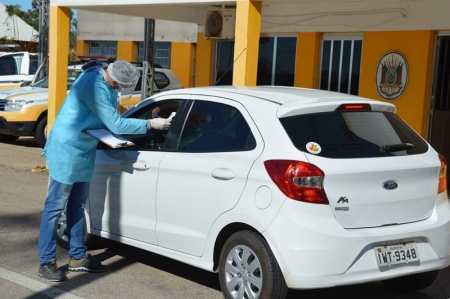 Barreira sanitária atendeu quase 3 mil pessoas no fim de semana