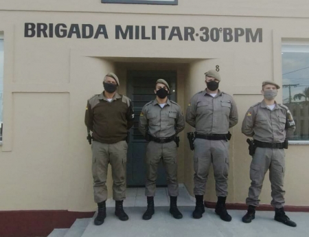 Brigada Militar de SLS recebe dois novos soldados para reforçar o efetivo 