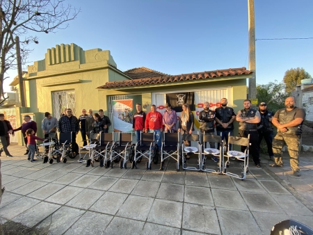 Grupo Corrente do Bem recebeu doação do Sicredi