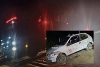 Veiculo capotou na localidade de Santa Tereza na madrugada desta sexta-feira