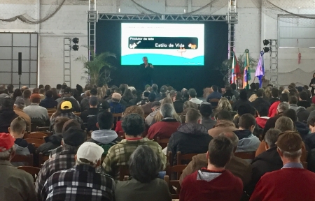 Seminário O futuro da atividade leiteira acontece nesta quarta-feira