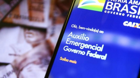 Nascidos em julho podem sacar auxílio emergencial nesta segunda-feira