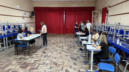 Eleição para nova diretoria das escolas estaduais acontece nesta segunda-feira