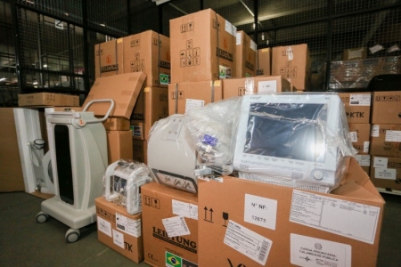 Estado começa a distribuir respiradores doados pelo Ministério da Saúde