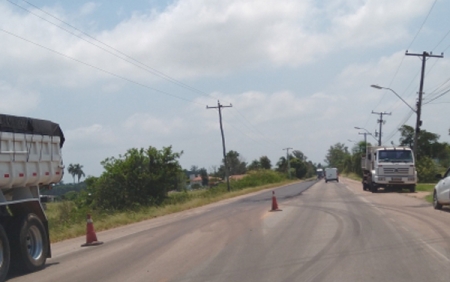 Após empresas lourencianas na RS 265 serem notificadas pelo uso “irregular” de áreas públicas, Executivo quer municipalizar a rodovia