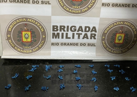 Brigada Militar prendeu homem com 152 pedras de crack no bairro Santa Terezinha