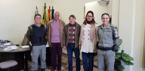 BRIGADA MILITAR E PREFEITURA DE TURUÇU REALIZAM REUNIÃO SOBRE SEGURANÇA PÚBLICA