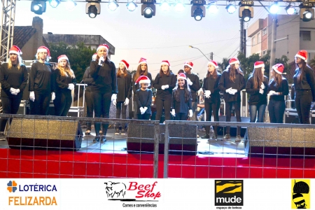 Apresentações marcam o Natal Cultural