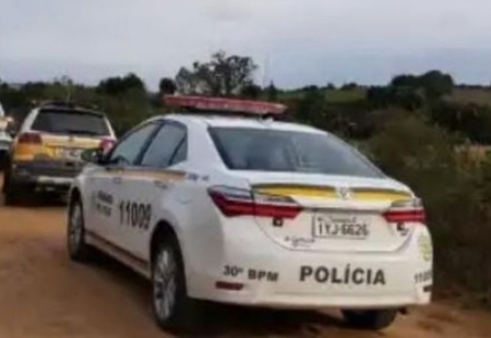 Furto de 15 sacos de adubo em chácara no Passo dos Baios