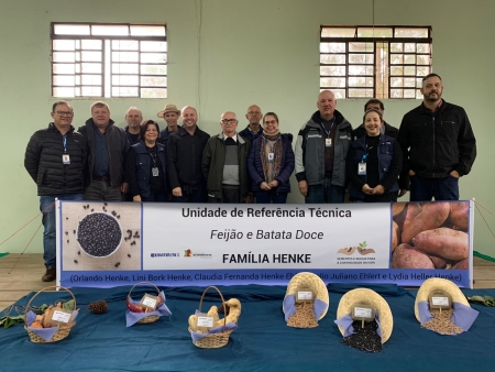 Emater com o apoio da Prefeitura Municipal promoveram o Dia De Campo 