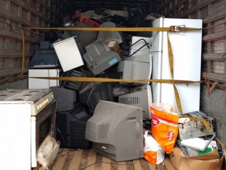 Coleta de resíduos eletrônicos reúne nove toneladas de equipamentos