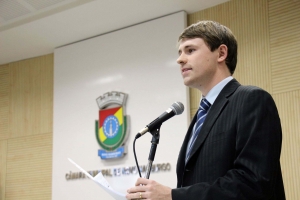 felipe kuhn braun