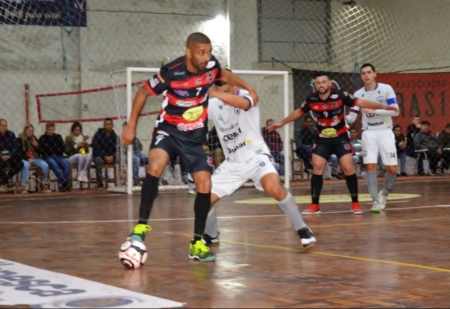 ABF Futsal vence o atual campeão da Série Ouro com a força do torcedor lourenciano