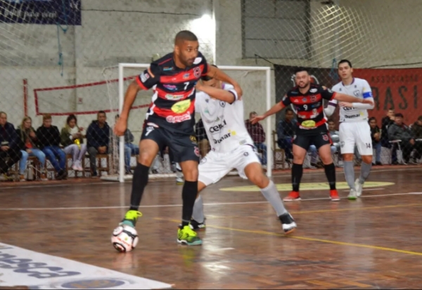 ABF Futsal vence o atual campeão da Série Ouro com a força do torcedor lourenciano