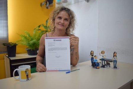 Proposta do Programa Família Acolhedora é apresentado pela vereadora Fabiane (PSB)