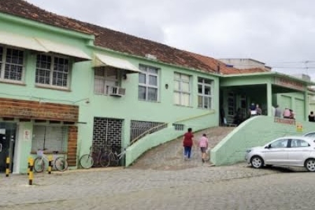 Santa Casa reabre maternidade nesta sexta-feira e paga salário atrasado de médicos da entidade