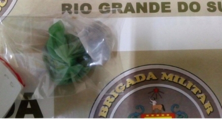 Brigada Militar apreendeu entorpecente no centro da cidade