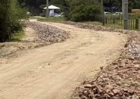 Prefeitura deve aumentar espaço para passagem de veículos para estrada que leva ao camping em breve