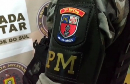 BM prendeu homem por tráfico de drogas e porte ilegal de arma
