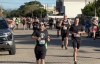 Rústica da Lagoa reuniu mais de 300 atletas na praia da Barrinha