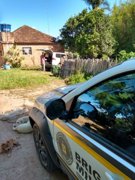 Brigada Militar  presta apoio aos fiscais da ANATEL para desativar rádio  clandestina em Harmonia