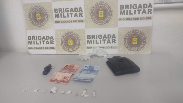 Brigada Militar de São Lourenço do Sul prende homem por tráfico de entorpecentes