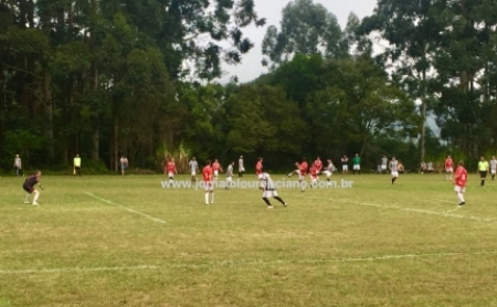 Rodada do Municipal de Futebol da 2ª Divisão acontece no domingo (23)