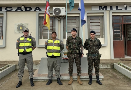 Brigada militar realiza apoio ao exército na execução da Operação Controle em São Lourenço e região