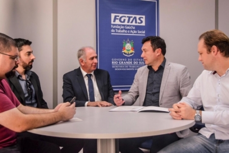 Prefeito reúne-se com o presidente da FGTAS