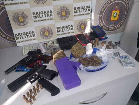 Brigada Militar de São Lourenço do Sul prende quatro pessoas por tráfico de entorpecentes e posse de arma de fogo